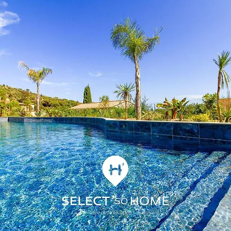 Select' - Avec Douche Extérieure Et Piscine - 180sud-e02 *